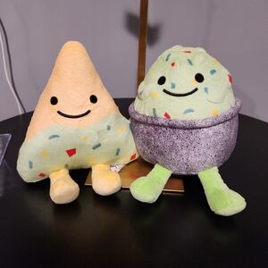 Cute Guacamole And Chip Plush Toy Set with Smiling Faces